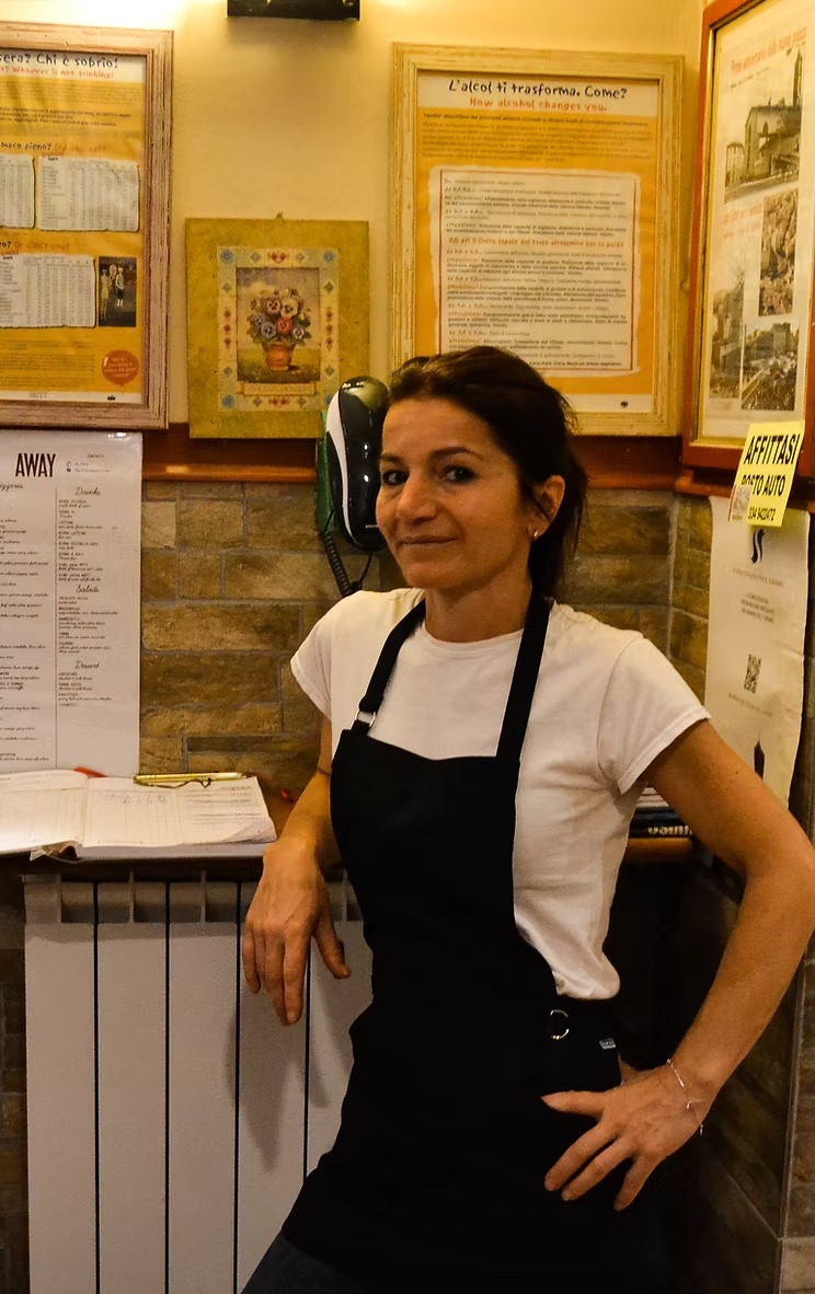 La titolare della Pizzeria Trattoria San Jacopino
